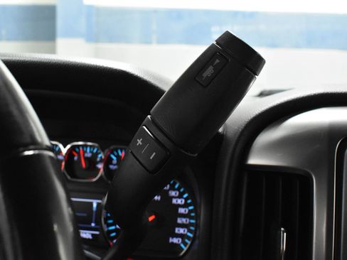 Used 2018 Chevrolet Silverado 1500 LT w/ All Star Edition image 13