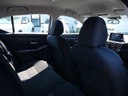Used 2020 Nissan Sentra SV FWD image 23