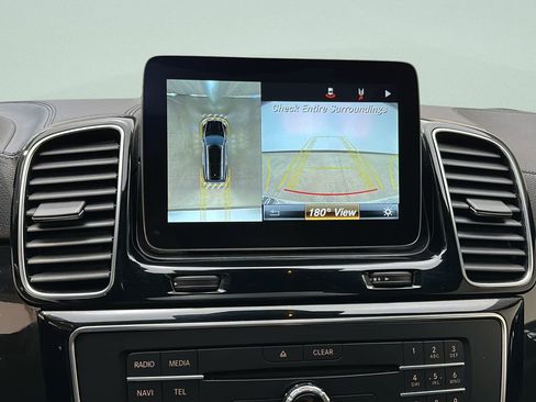 Used 2019 Mercedes-Benz GLS 550 4MATIC image 29