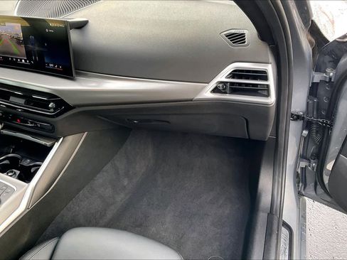 Used 2025 BMW 330i xDrive Sedan image 18