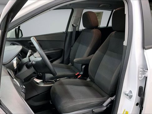 Used 2020 Chevrolet Trax LS w/ Tint and Cruise Package image 21