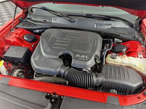 Used 2019 Dodge Challenger GT w/ Blacktop Package image 31