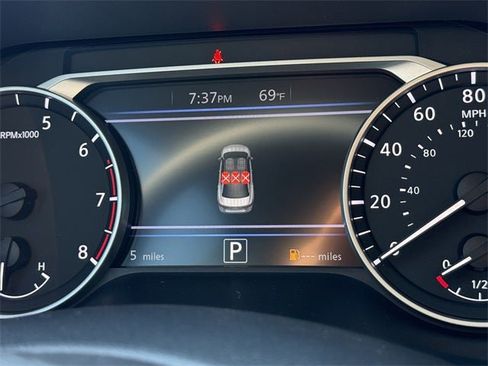 New 2025 Nissan Sentra SV image 28