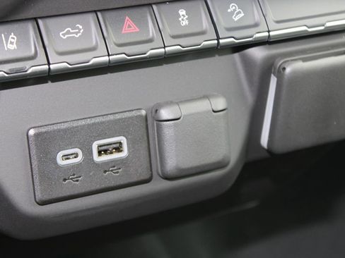 New 2026 Chevrolet Silverado 2500 Custom w/ Custom Convenience Package image 46