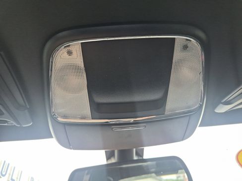 Used 2017 Dodge Charger SE w/ Popular Equipment Group RWD image 34