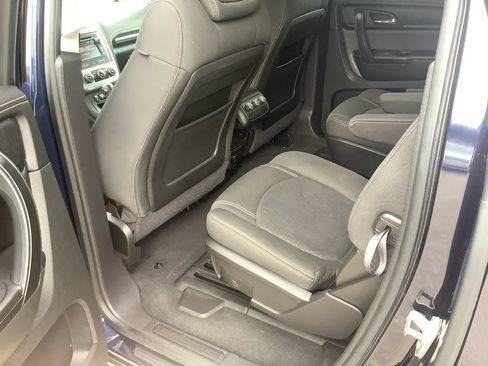 Used 2015 GMC Acadia SLE AWD/4WD image 19