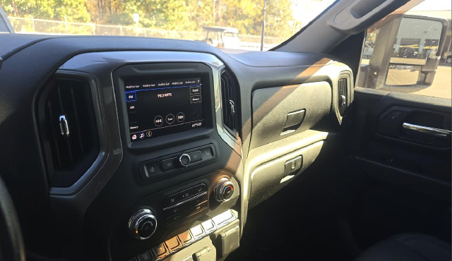 Used 2023 GMC Sierra 2500 Pro w/ Gooseneck/5TH Wheel Package AWD/4WD image 10
