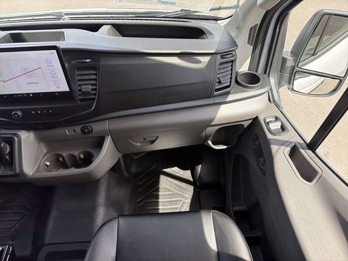 New 2026 Ford Transit 250 148 Medium Roof w/ Load Area Protection Package RWD image 14