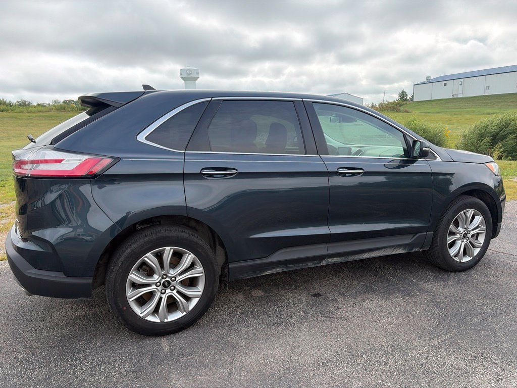 Certified 2024 Ford Edge Titanium w/ Equipment Group 301A AWD/4WD image 4