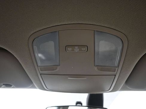 Used 2019 Hyundai Elantra SEL FWD image 17