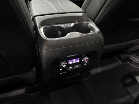 Used 2026 GMC Acadia Denali w/ Super Cruise Package AWD/4WD image 37