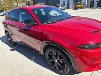 Used 2024 Dodge Hornet R/T video 2