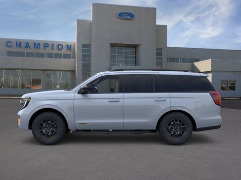 New 2026 Ford Expedition Tremor image 3
