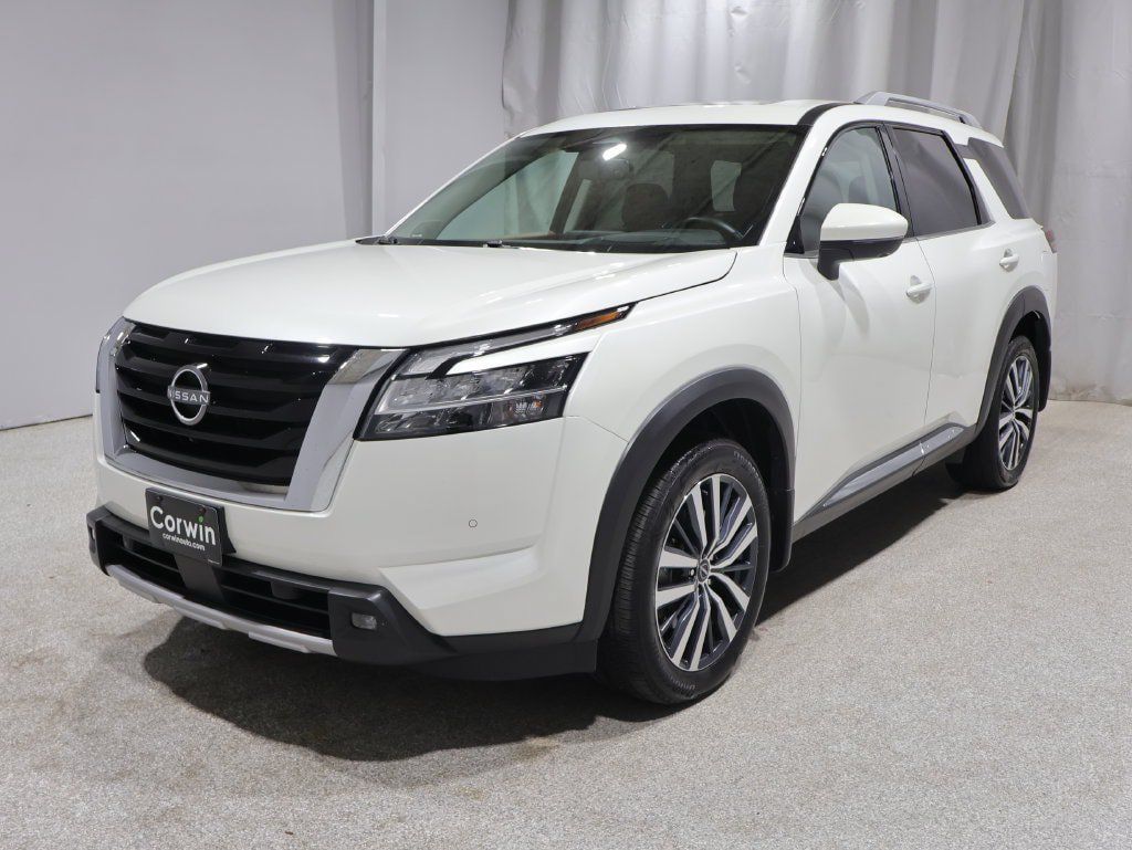 Used 2022 Nissan Pathfinder Platinum w/ Cargo Package AWD/4WD image 8