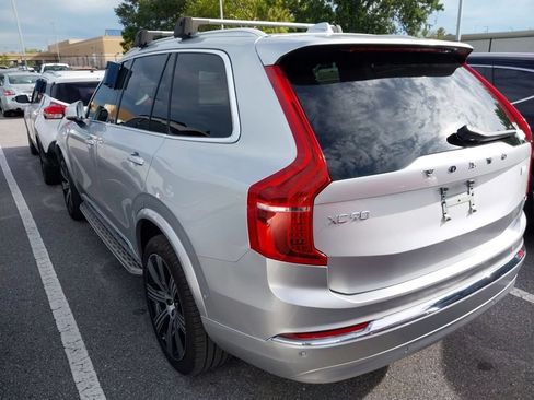 Used 2022 Volvo XC90 T8 Inscription w/ Advanced Package AWD/4WD image 4