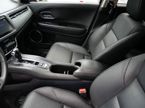 Used 2017 Honda HR-V EX-L image 14