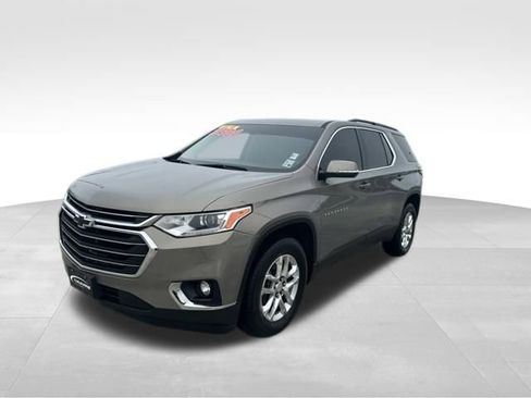 Used 2019 Chevrolet Traverse LT image 4