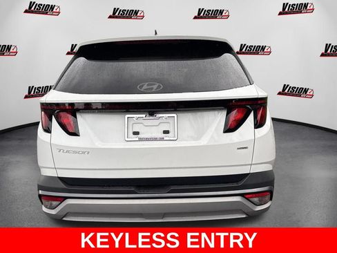 Used 2025 Hyundai Tucson SEL AWD/4WD image 7