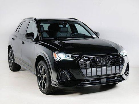 Certified 2025 Audi Q3 2.0T Premium Plus w/ Premium Plus Package AWD/4WD image 1