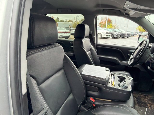 Used 2018 Chevrolet Silverado 1500 LT w/ All Star Edition AWD/4WD image 8