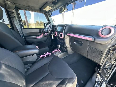 Used 2016 Jeep Wrangler Unlimited Sport w/ Quick Order Package 24S AWD/4WD image 27