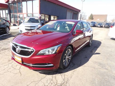 Used 2017 Buick LaCrosse Premium image 1