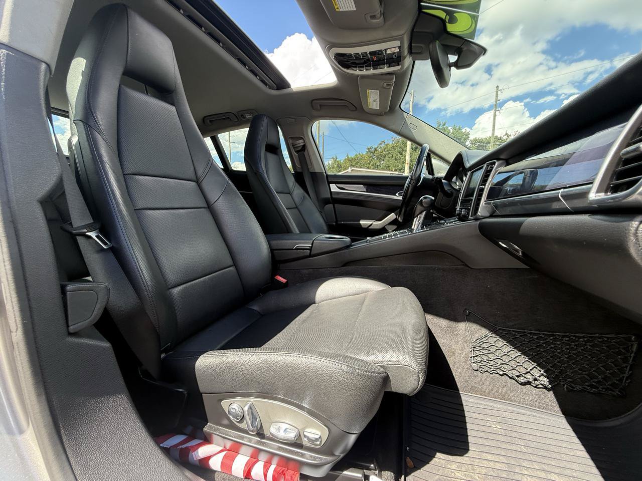 Used 2013 Porsche Panamera S RWD image 44