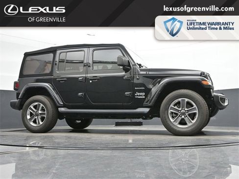 Used 2022 Jeep Wrangler Unlimited Sahara image 11