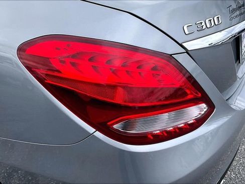 Used 2016 Mercedes-Benz C 300 4MATIC Sedan image 23