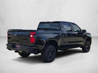 New 2026 Chevrolet Silverado 1500 Custom Trail Boss w/ Midnight Edition video 2