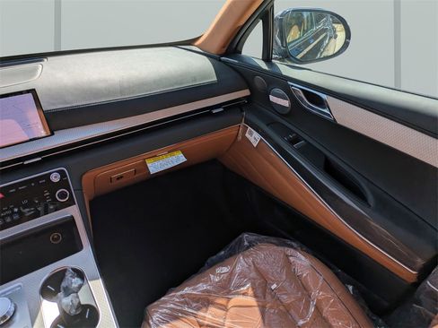 New 2026 Genesis GV80 3.5T Prestige image 17