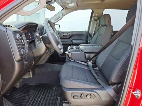 New 2026 Chevrolet Silverado 1500 Custom w/ LPO, Dark Essentials Package image 8