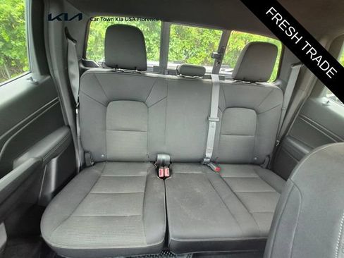 Used 2023 GMC Canyon Elevation w/ Convenience Package AWD/4WD image 5