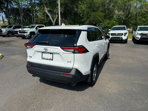 Used 2025 Toyota RAV4 XLE w/ Convenience Package FWD image 11