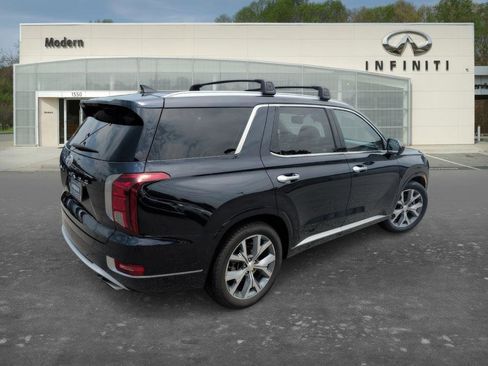Used 2021 Hyundai Palisade Limited FWD image 4