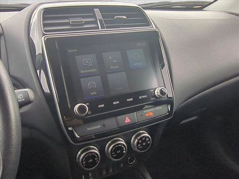Used 2024 Mitsubishi Outlander Sport SE image 13