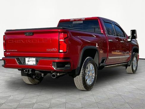 Used 2024 Chevrolet Silverado 2500 High Country w/ High Country Premium Package image 5
