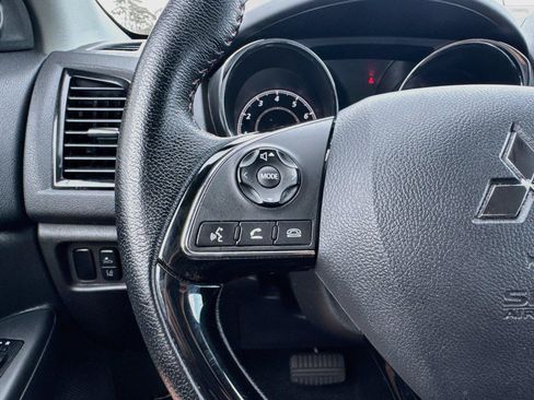 Used 2024 Mitsubishi Outlander Sport AWD image 12