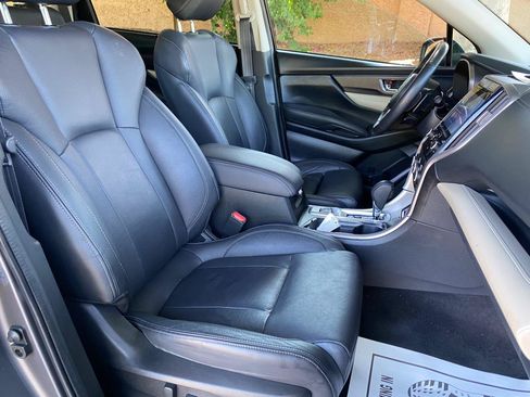 Used 2022 Subaru Ascent Limited AWD/4WD image 56