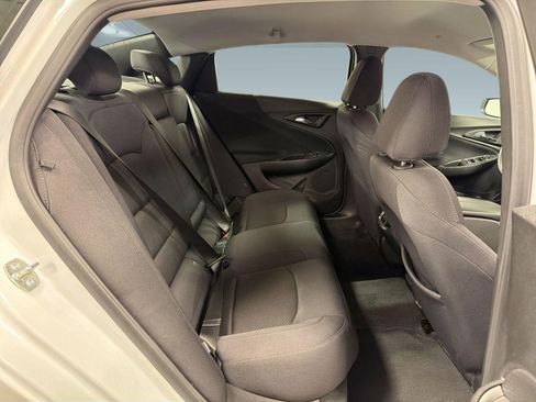 Used 2025 Chevrolet Malibu LT FWD image 29