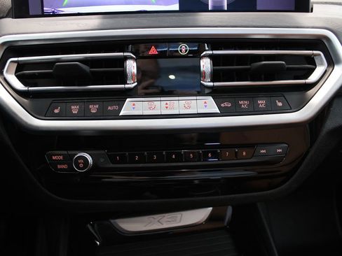 Used 2022 BMW X3 xDrive30i w/ Premium Package 2 image 7