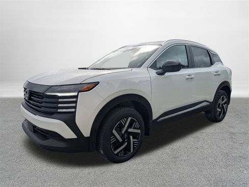 New 2026 Nissan Kicks SV image 7