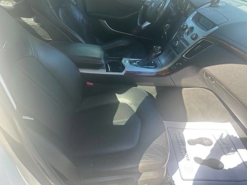 Used 2010 Cadillac CTS Luxury RWD image 10