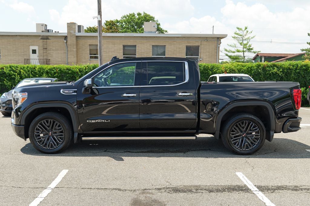 Used 2020 GMC Sierra 1500 Denali w/ Denali Ultimate Package AWD/4WD image 4