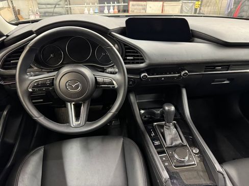 Used 2025 MAZDA MAZDA3 s FWD image 18