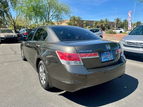 Used 2011 Honda Accord LX-P image 6