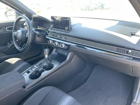Used 2026 Honda Civic Sport image 27