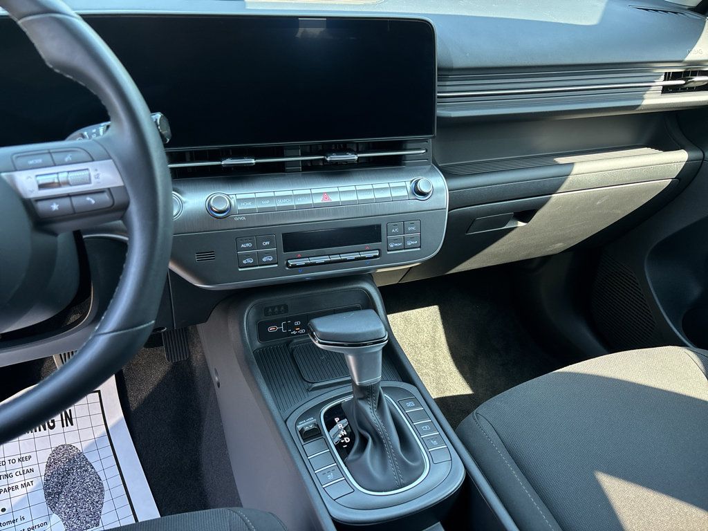 Used 2026 Hyundai Kona SEL Sport FWD image 11