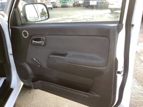 Used 2012 Chevrolet Colorado W/T image 34