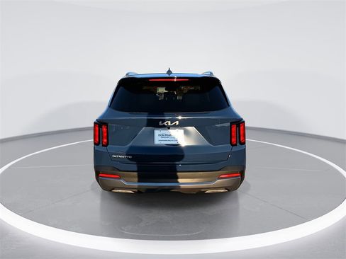 New 2026 Kia Sorento S w/ S Panoramic Sunroof Package image 7